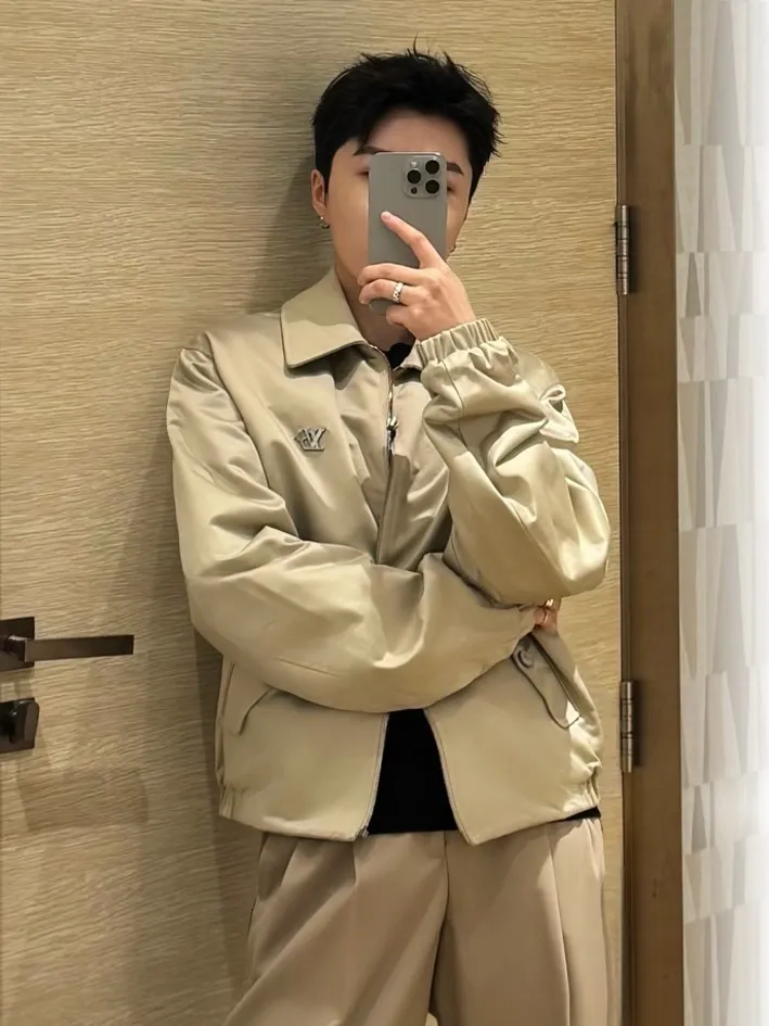 Louis Vuitton/Louis Vuitton checkerboard leather collar double-sided belted jacket